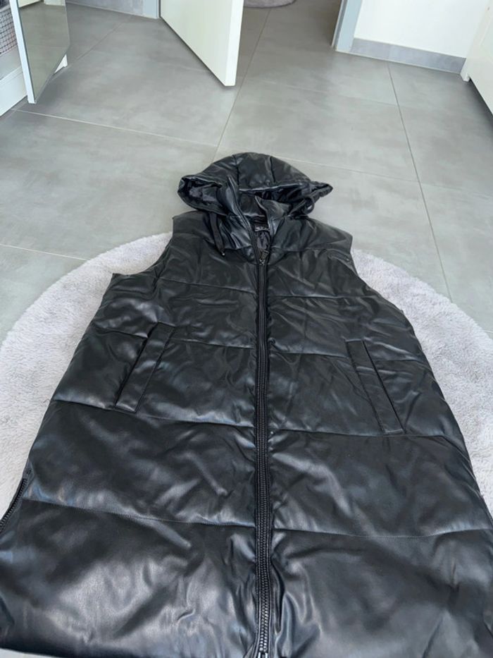 Veste sans manche simicuir longue taille L