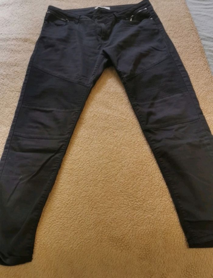 Pantalon femme t 42 cache cache