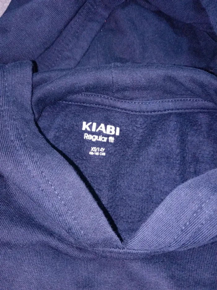 C22 sweat marine kiabi 14 ans - photo numéro 3