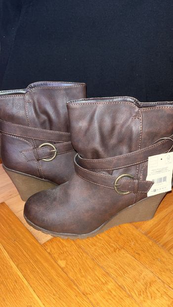 Bottine neuf jamais servie