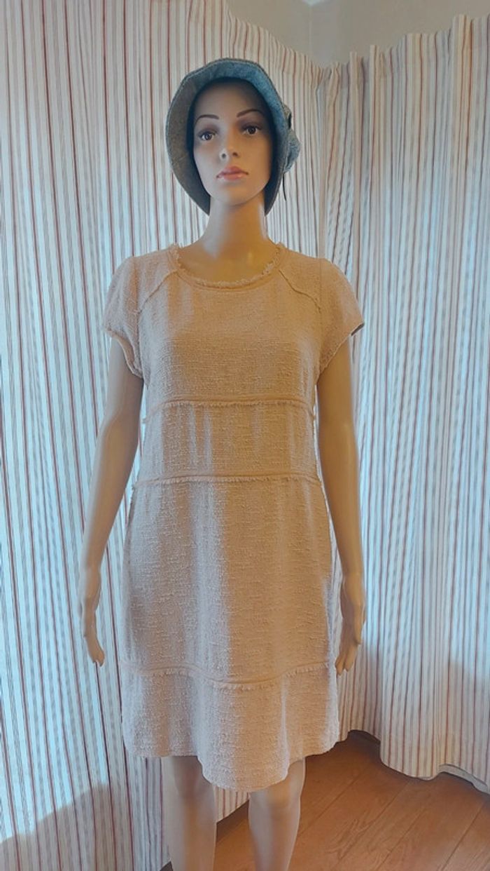 Robe rose Xandres t 40 - photo numéro 4