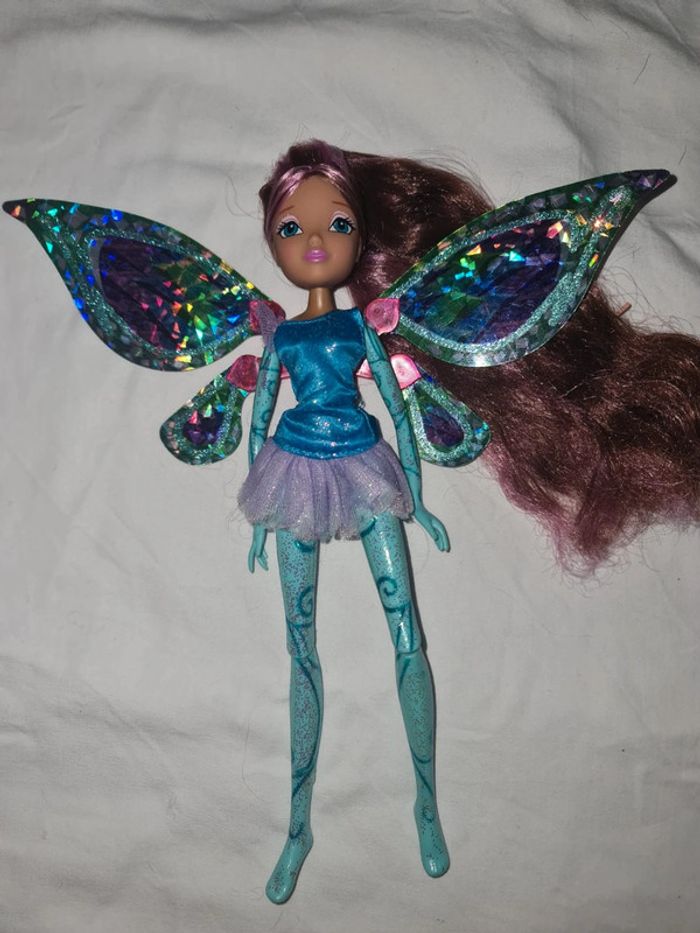 Poupée Winx club layla - photo numéro 3