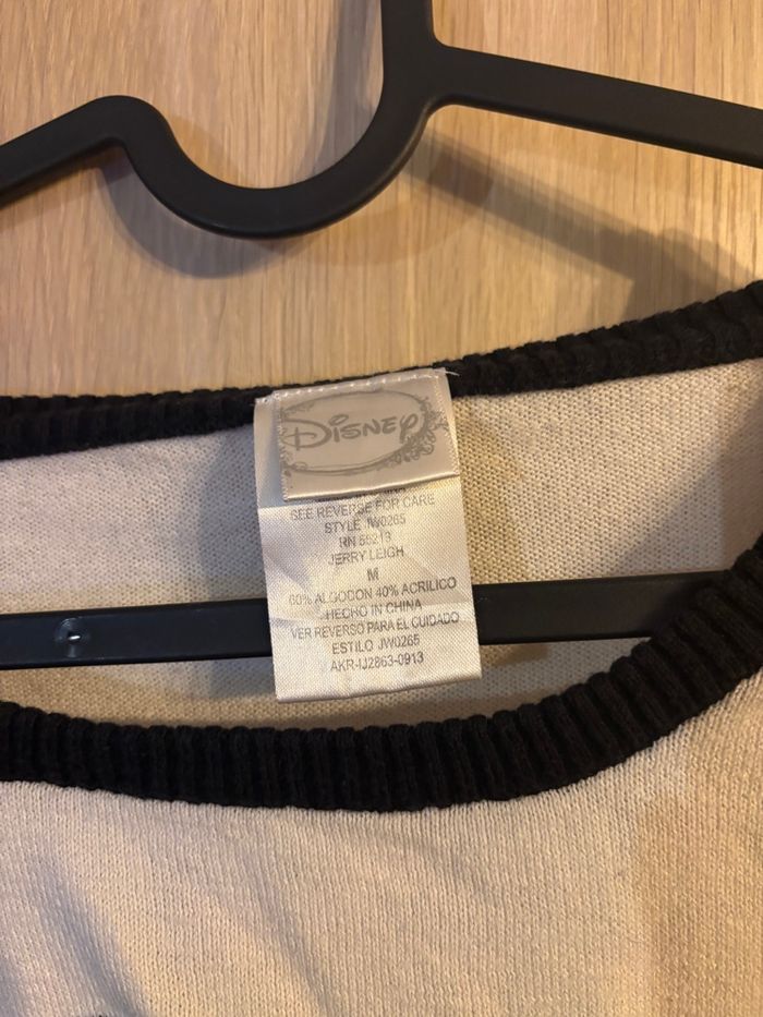 Pull léger Disney - photo numéro 2