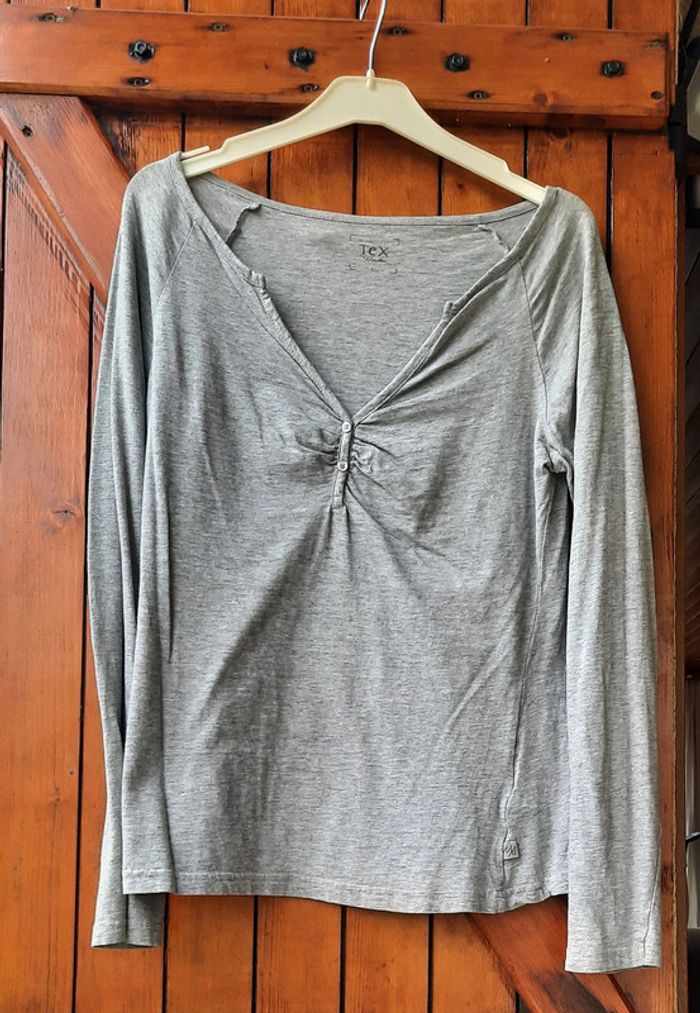 T-shirt femme gris manches longues, taille 38