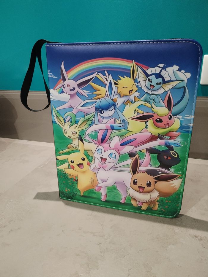 Classeur pokémon 900 emplacements - photo numéro 1