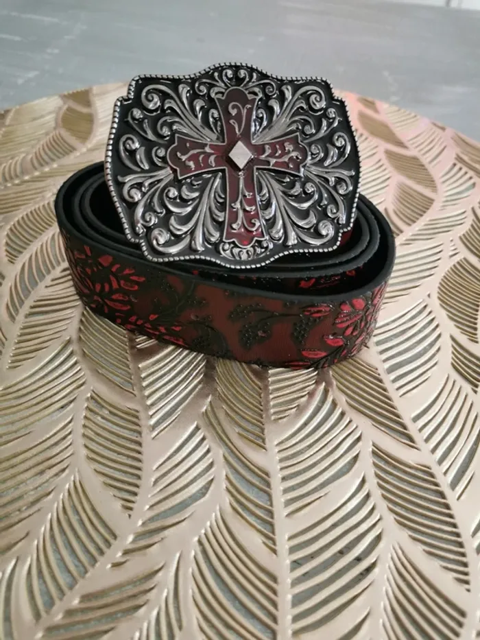 Ceinture motif croix chevaliers templiers argenté