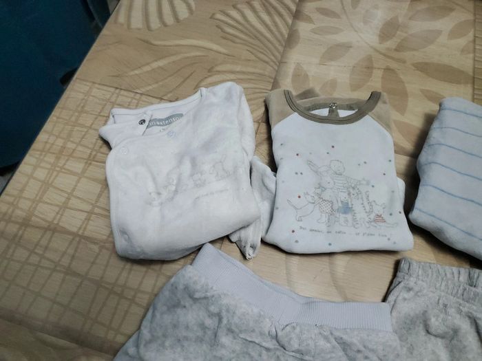 Lot pyjama 12 mois 74 cm - photo numéro 2