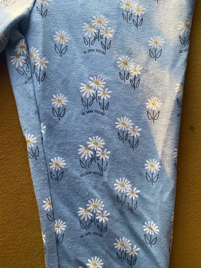 Pantalon à fleur taille 92cm 2/3 ans - photo numéro 4