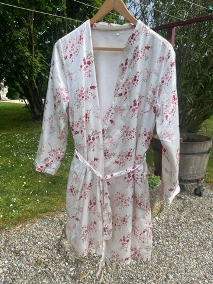 Robe d’intérieur - photo numéro 1