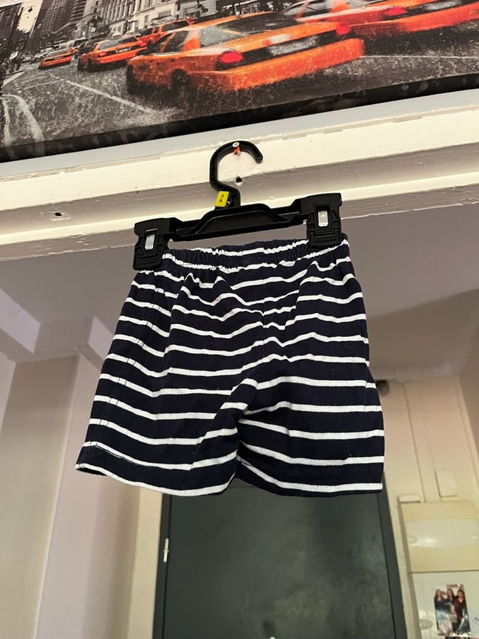 Short garçon 12 mois - photo numéro 2