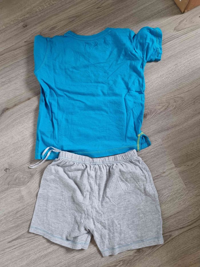Vendre garçon  6 ans - photo numéro 3