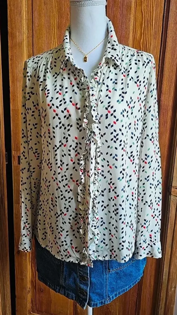 Chemise vintage petits jabots - photo numéro 3