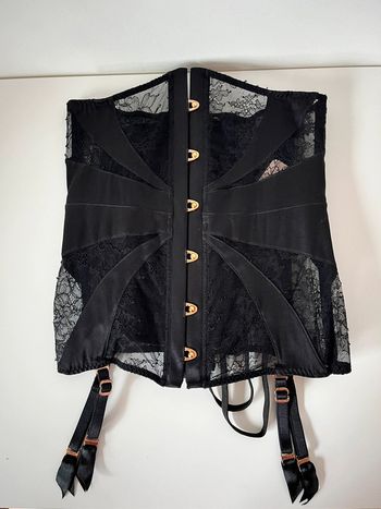 Corset dentelle porte-jarretelles noir Agent Provocateur
