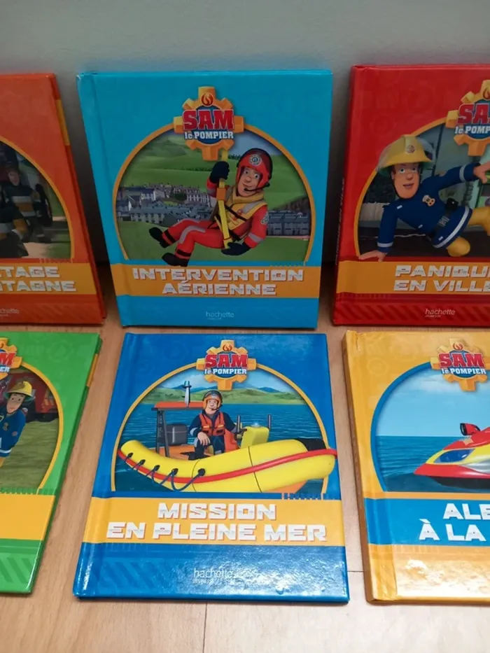 Lot de 6 mini livres Sam Le Pompier TBE - photo numéro 3