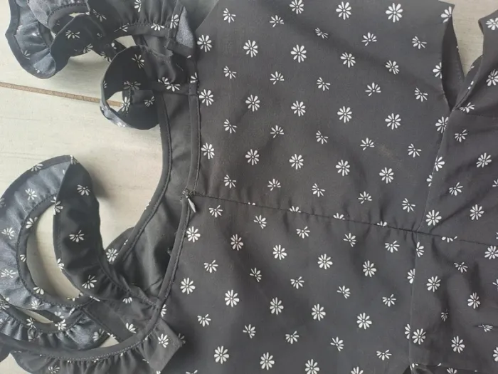 Combi noir à petite fleurs Jennyfer Taille M - photo numéro 10