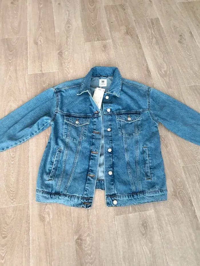 Veste en jean taille 36 coupe oversize - Neuve - photo numéro 8