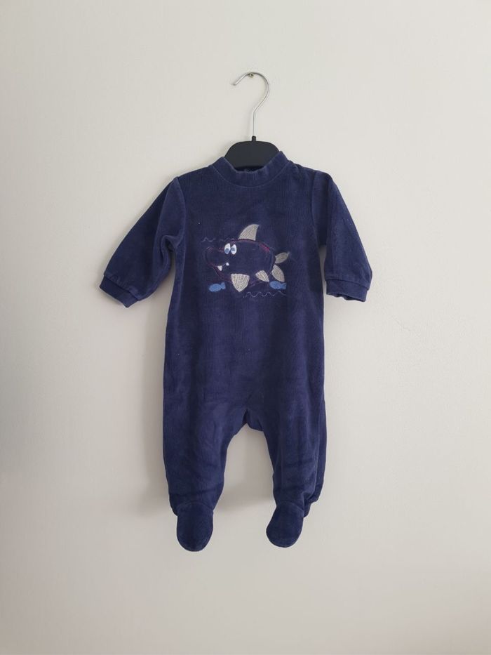 Pyjama en velours taille 3 mois