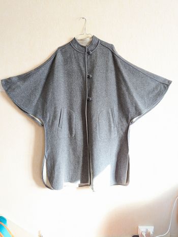 Cape en laine feutrée grise Roca Paris  – Made in France