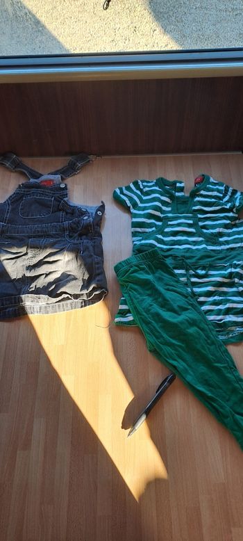 Vêtements 18 mois
