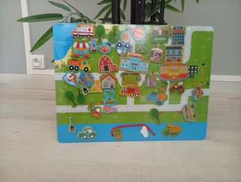Puzzle magnétique en bois