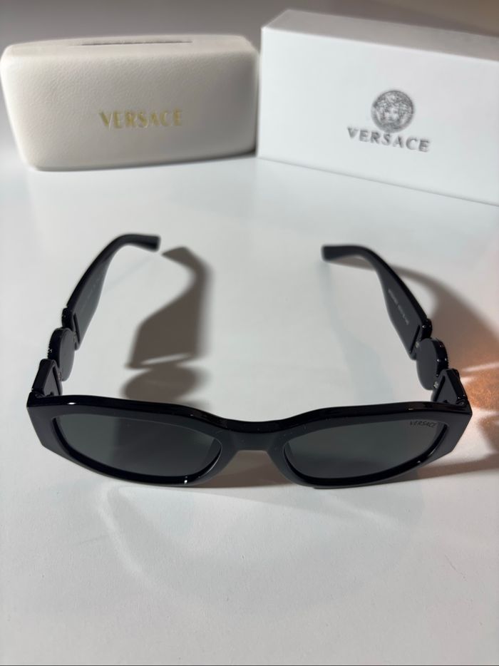 Lunettes Versace noir - photo numéro 2