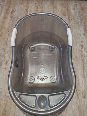 Baignoire avec bouchon de vidange