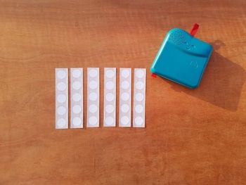 Lot de 30 gommettes vignettes puces compatible bookinou, neuf