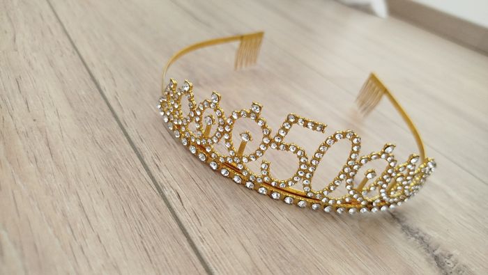 Diadème cheveux doré anniversaire 50 ans - photo numéro 1