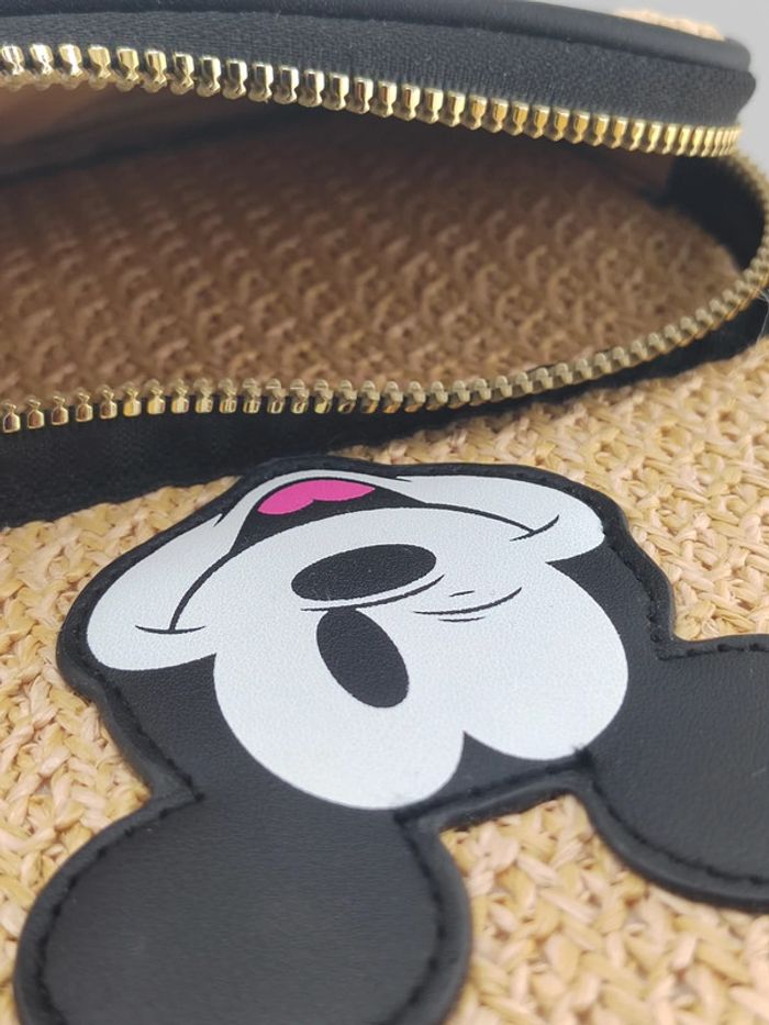 T-shirt Disney + short en jean Kiabi, taille 40 + sac à dos Disney - photo numéro 10