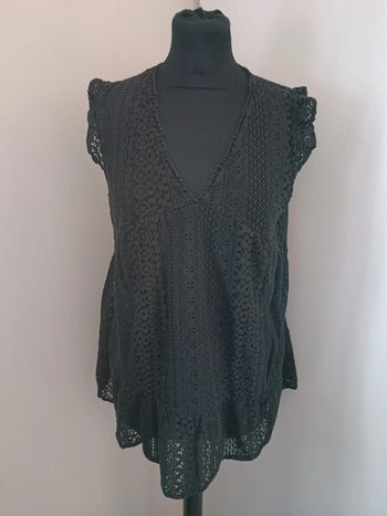 Blouse dentelle 40