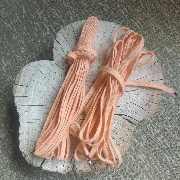 Lacets anciens pour corsets collector