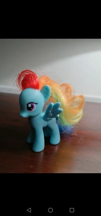 Figurine Mon Petit Poney G4 Rainbow Dash vintage 2010 Hasbro
