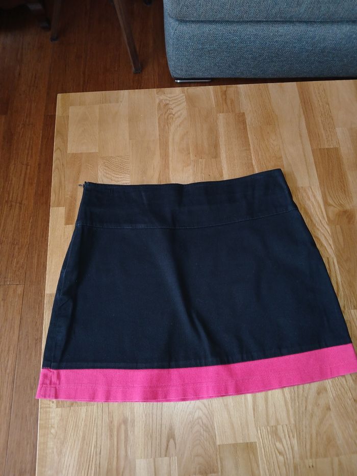 Jupe courte Promod noire et fuschia - photo numéro 3