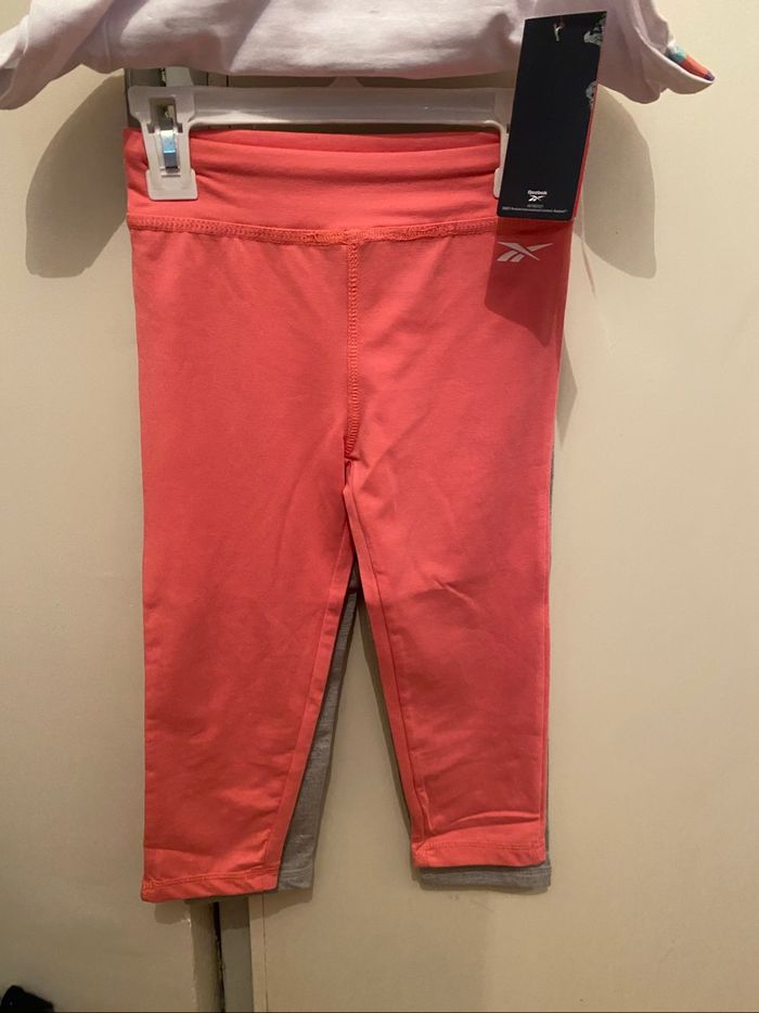 Ensemble reebok 3 pièces 4/5 ans neuf - photo numéro 3