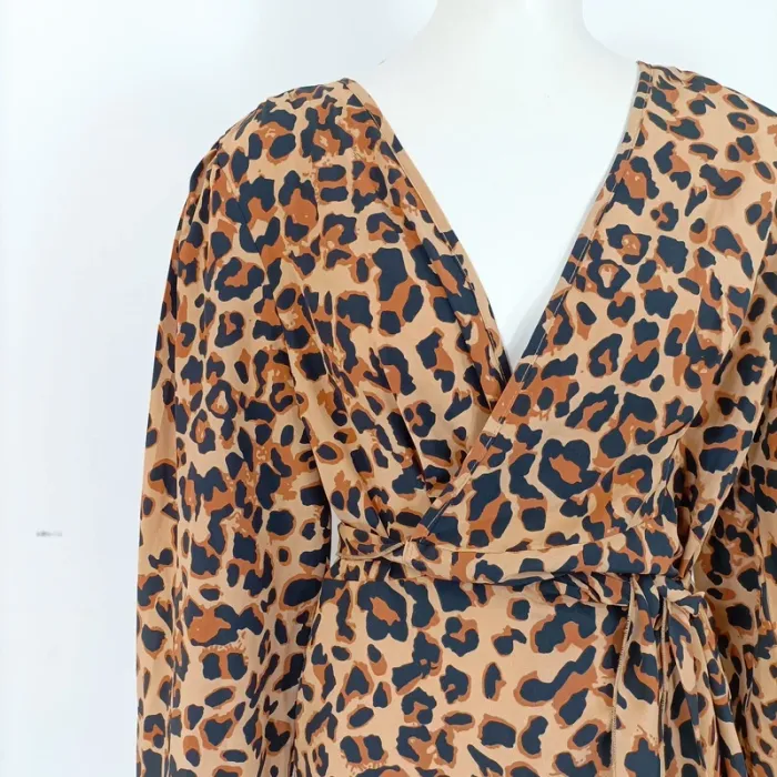 Robe Léopard, robe portefeuille - à nouer, taille fine - robe d'été longue couverte A397 - photo numéro 6