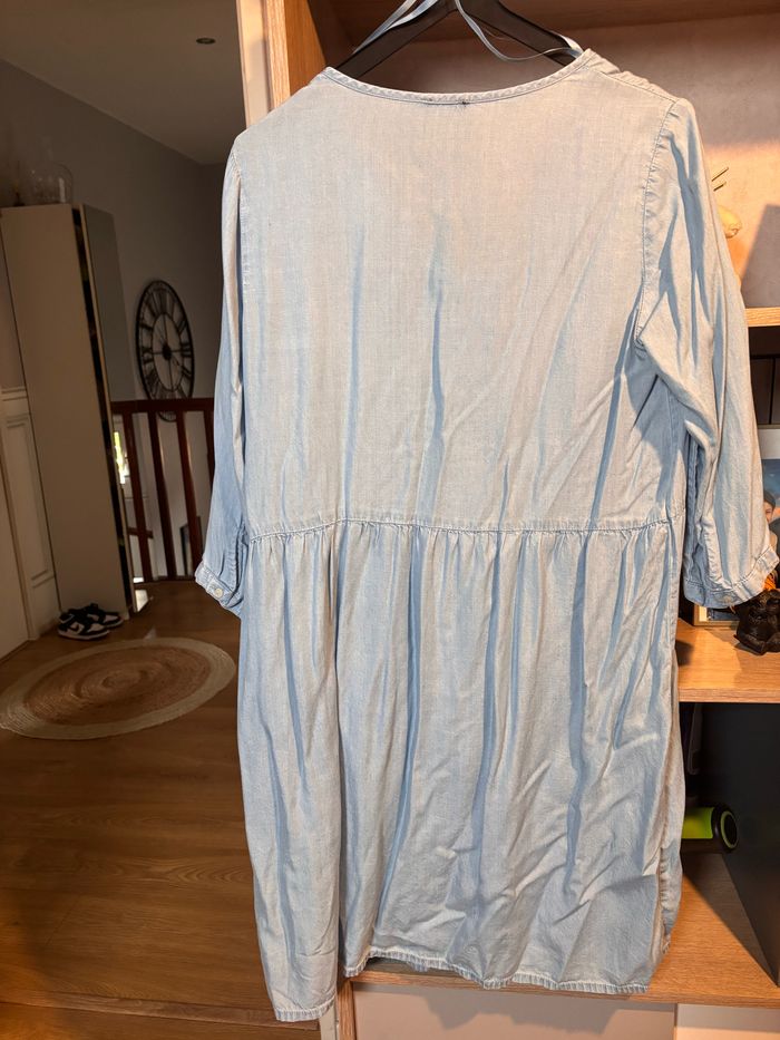 Robe - photo numéro 2