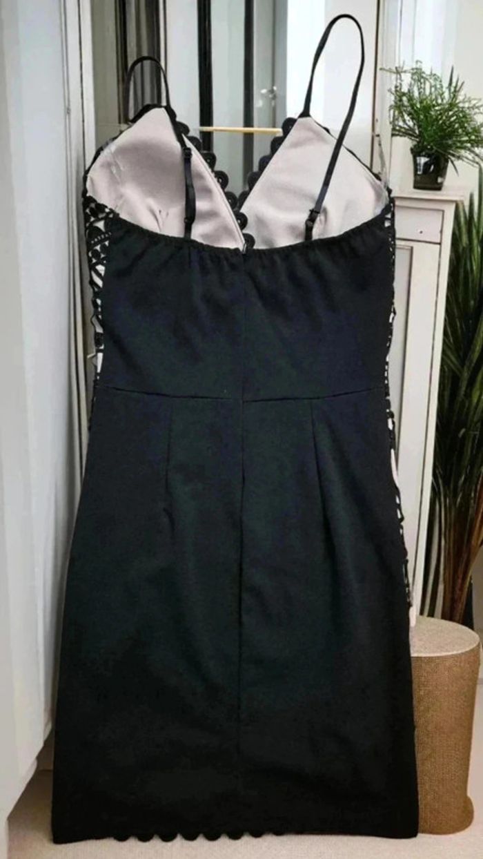 Robe élégante noir et beige 🌹 38 🌹 - photo numéro 2