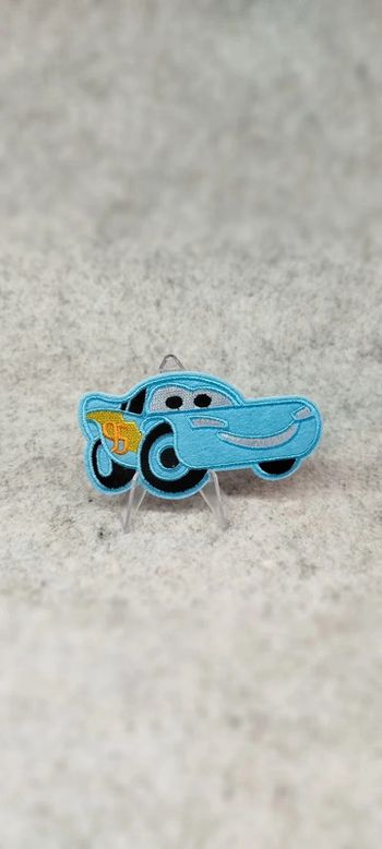 🍄 écusson voiture bleu