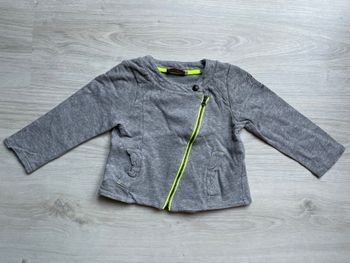 Gilet zippé gris et vert fluo Catimini 4 ans