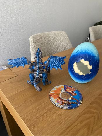 Mega Bloks dragon + son oeuf