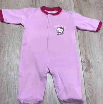 Pyjama Hello Kitty taille 62 cm