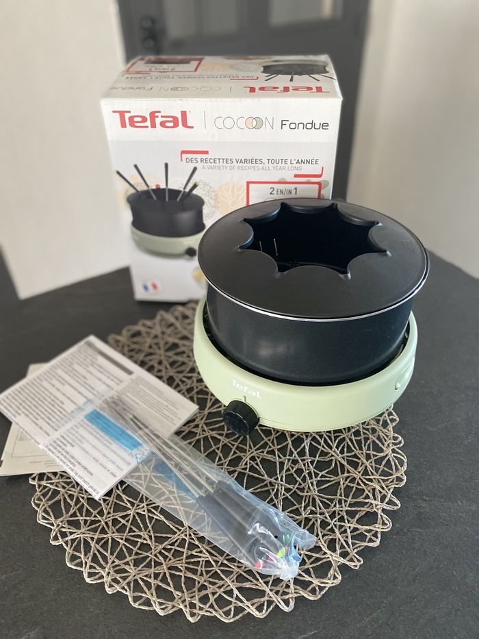 Appareil à fondue Cocoon de Tefal jusqu'à 6 personnes avec thermostat réglable neuf