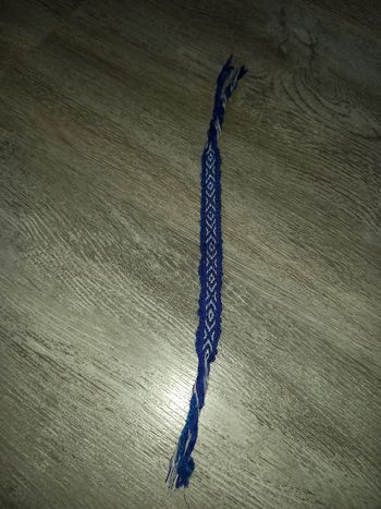 bracelet tressé bleu en coton neuf pour enfant