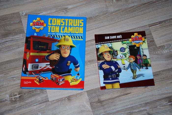 lot 2 livres Sam le pompiers construis ton camion" et sam sauve noel