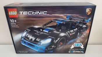 Lego 42176 Technic Voiture de course Porsche GT4 e-Performance.