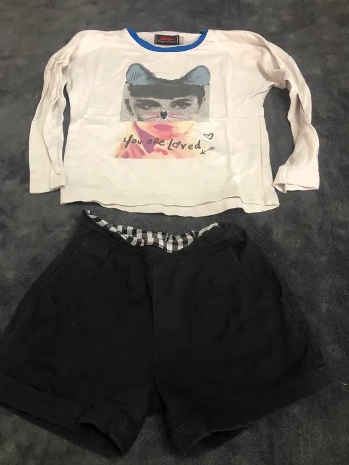 Lot vêtements fille 5 ans jupes tee shirt veste short catimini - photo numéro 3