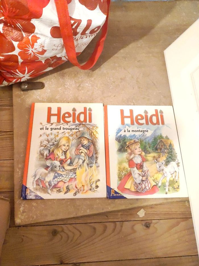 Lot de 2 livres Heidi