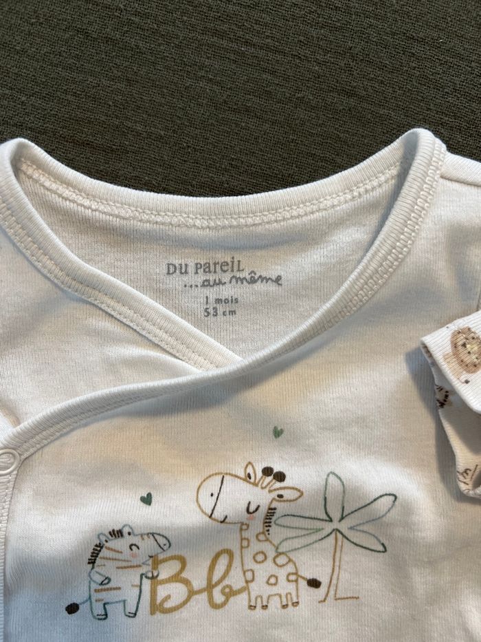 Bodies manche courte 1 mois - photo numéro 2