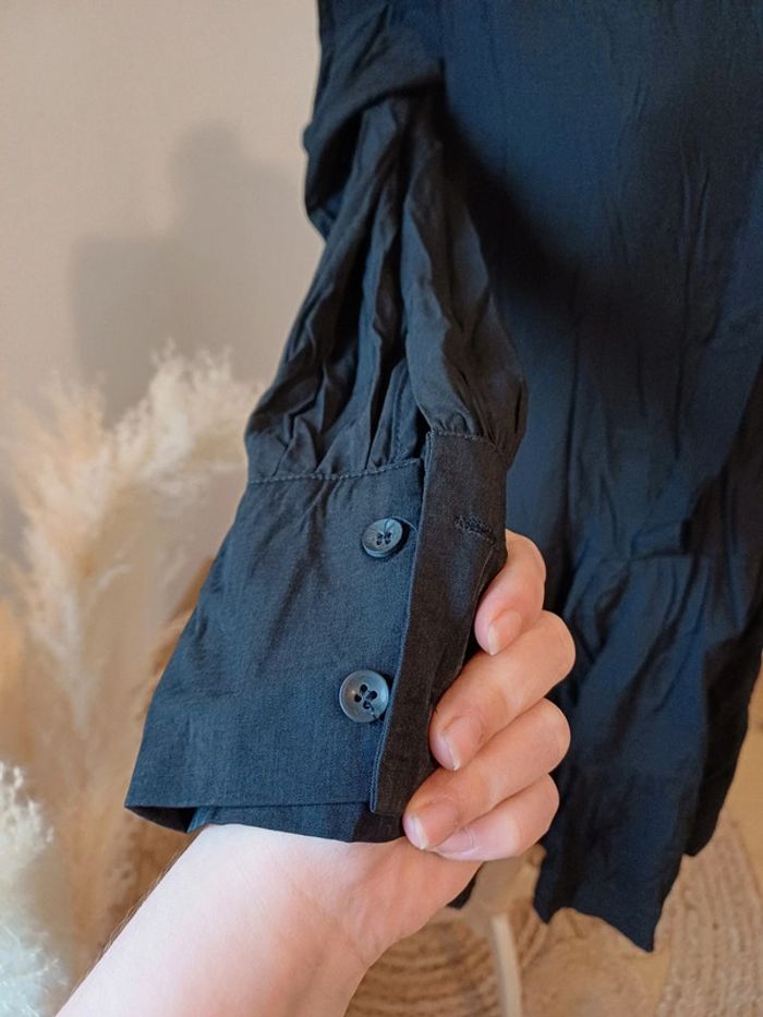 Petite robe noire boutonnée neuve Yehwang taille S/M 36/38 - photo numéro 6