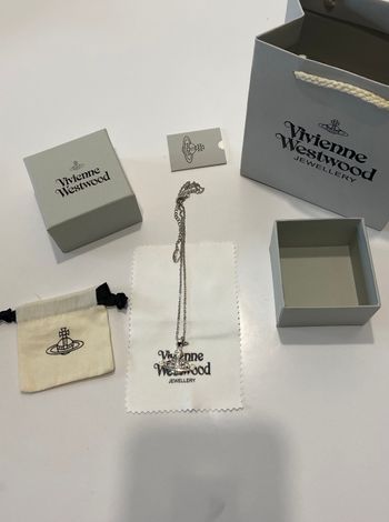 Collier / Chaîne  Vivienne Westwood